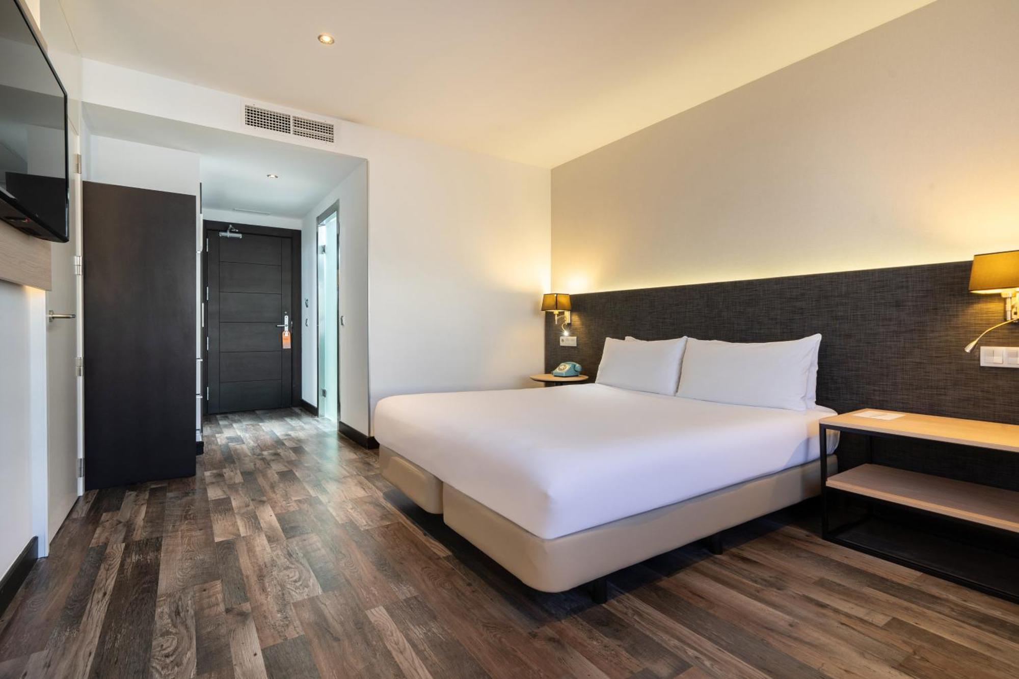 Hotel Cadiz Paseo Del Mar, Affiliated By Melia Luaran gambar