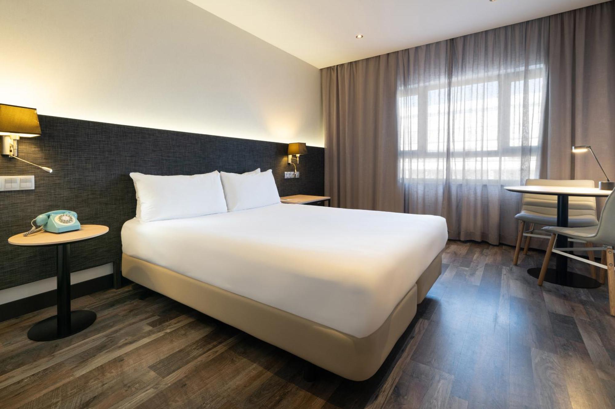 Hotel Cadiz Paseo Del Mar, Affiliated By Melia Luaran gambar